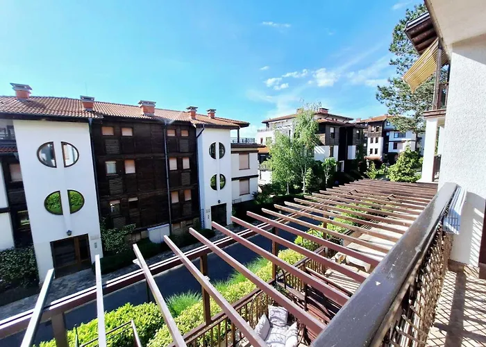 Marina Hills Апартамент