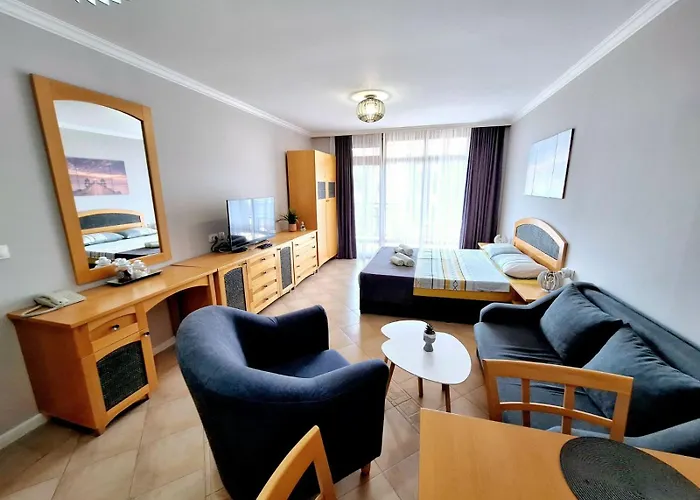 Апартамент Marina Hills Созопол