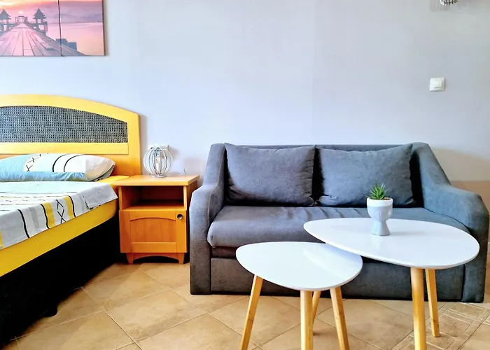 Апартамент Marina Hills Созопол